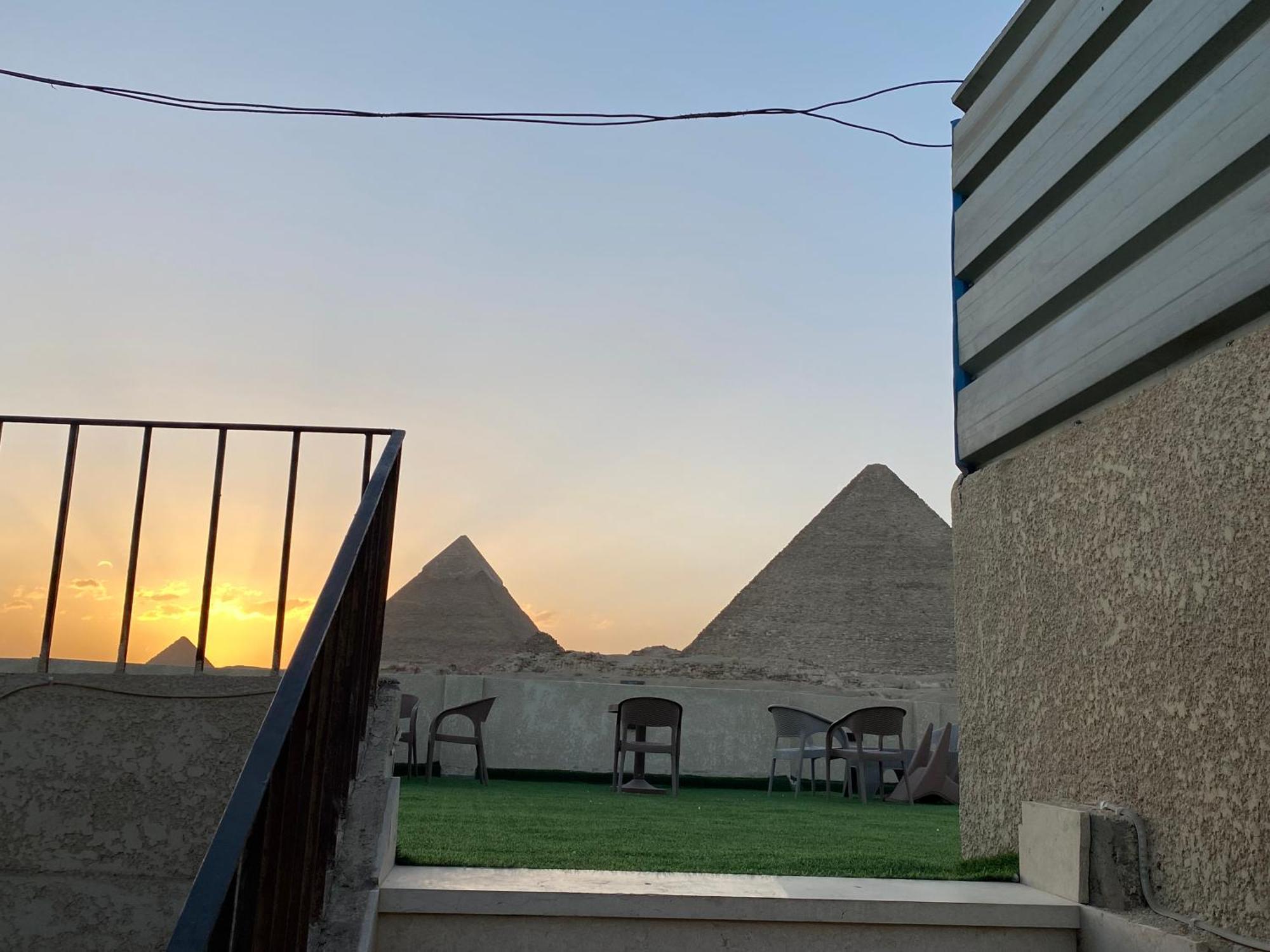 Isis Pyramids View Inn Kafrat al Jabal Экстерьер фото