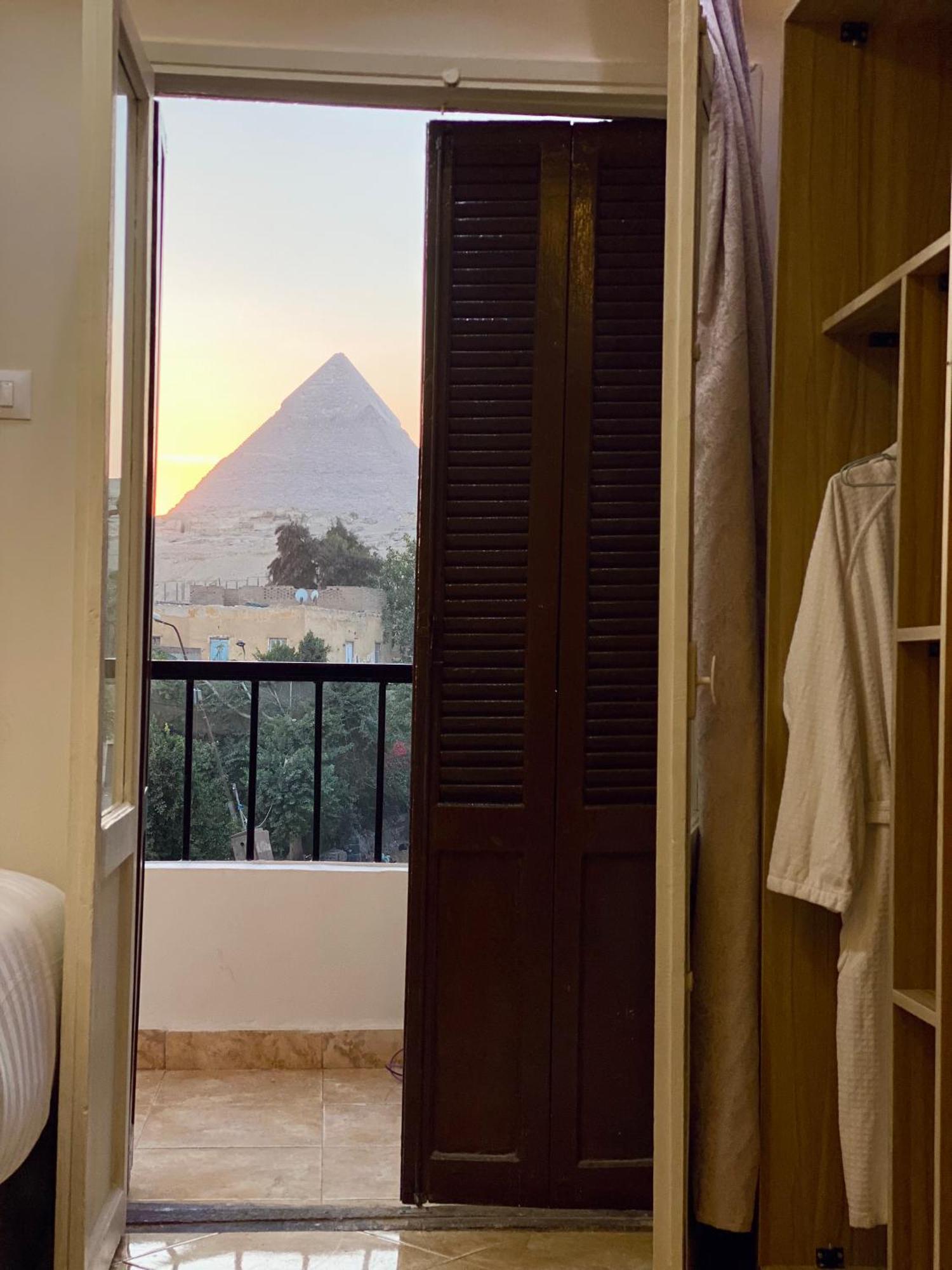 Isis Pyramids View Inn Kafrat al Jabal Экстерьер фото