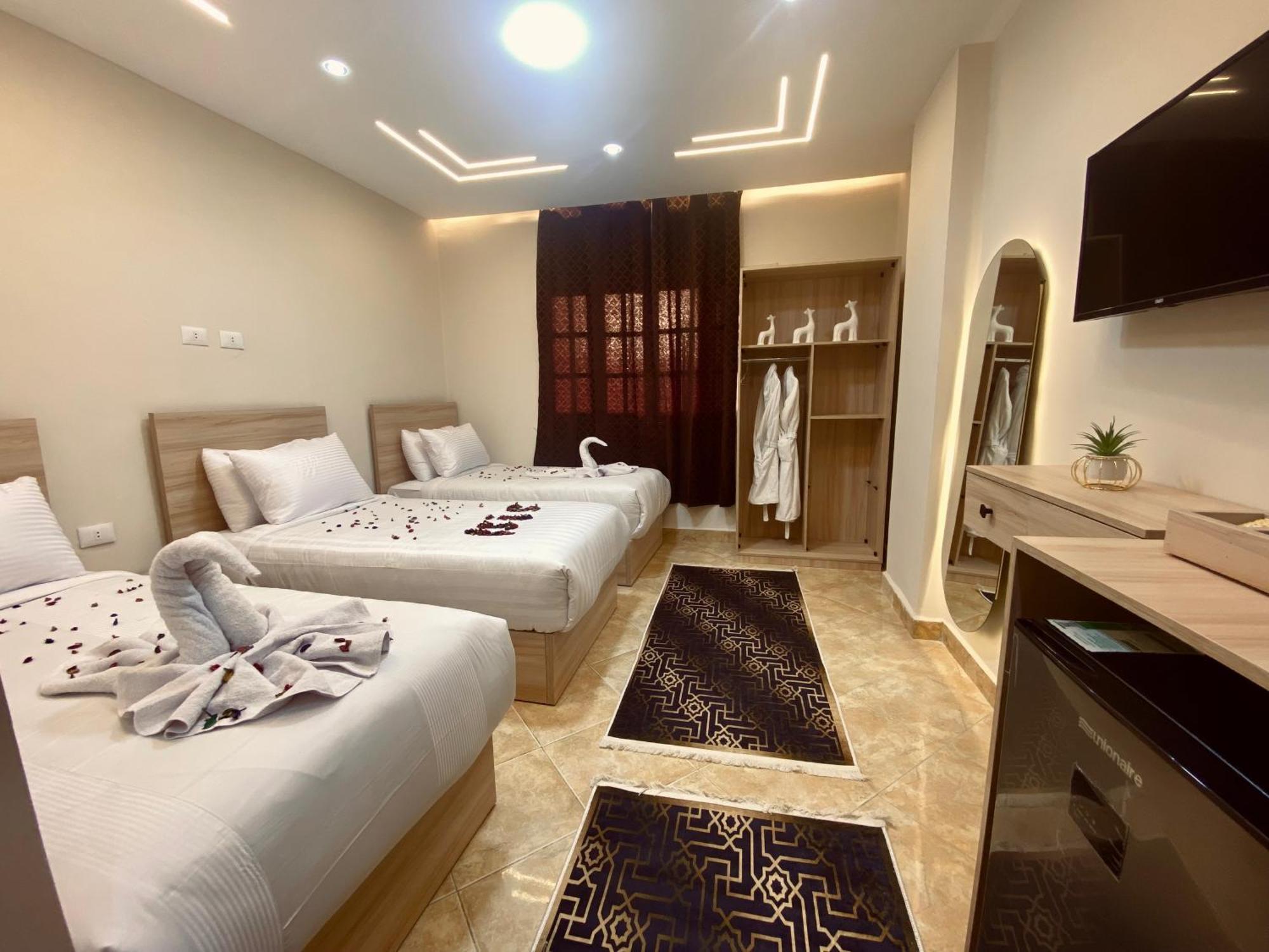 Isis Pyramids View Inn Kafrat al Jabal Экстерьер фото