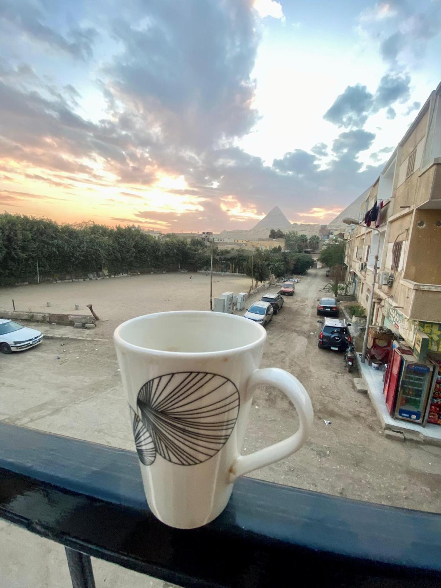 Isis Pyramids View Inn Kafrat al Jabal Экстерьер фото
